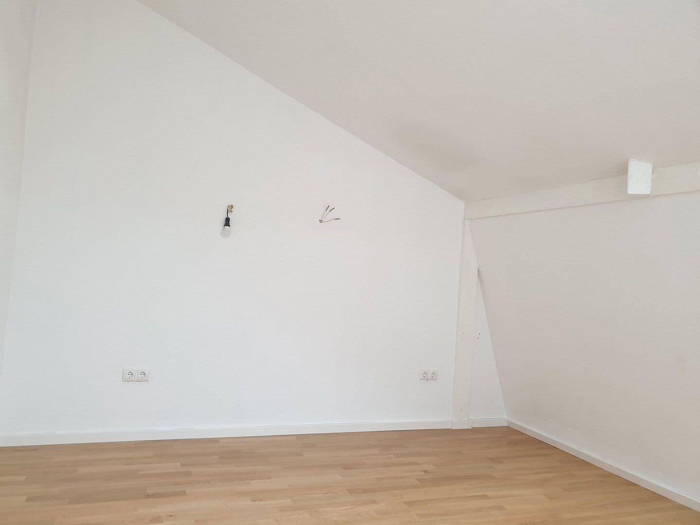 Pronájem bytu 3+kk 74 m², Königsteiner Straße 40d, Frankfurt am Main, Hessen Pronájem bytu 3+kk 74 m², Königsteiner Straße 40d, Frankfurt am Main, Hessen