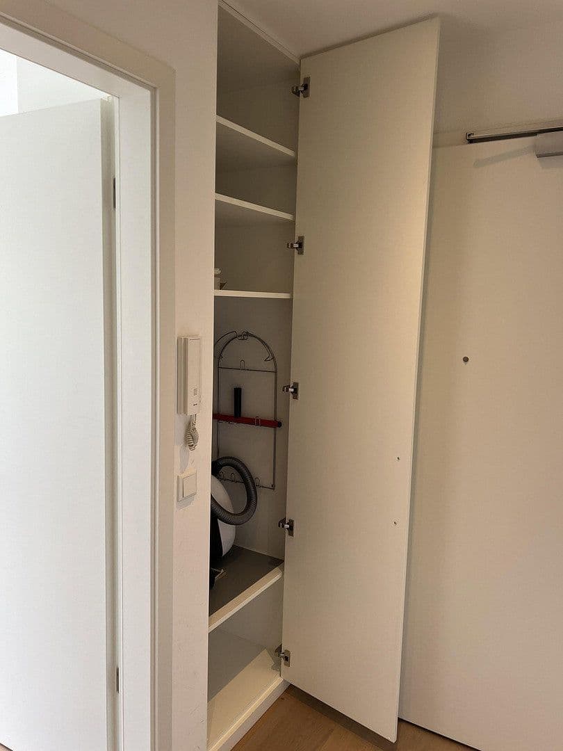 Prodej bytu 3+1 93 m², Am Leoheim 5a, Bad Aibling, Bavorsko Prodej bytu 3+1 93 m², Am Leoheim 5a, Bad Aibling, Bavorsko