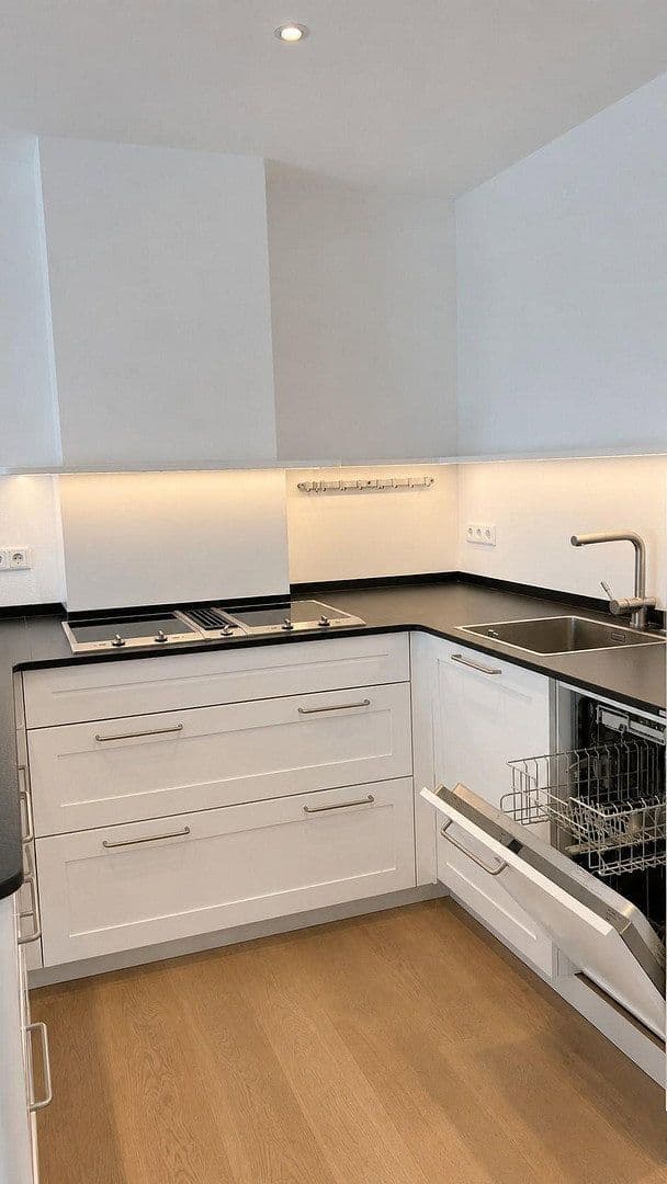 Prodej bytu 3+1 93 m², Am Leoheim 5a, Bad Aibling, Bavorsko Prodej bytu 3+1 93 m², Am Leoheim 5a, Bad Aibling, Bavorsko
