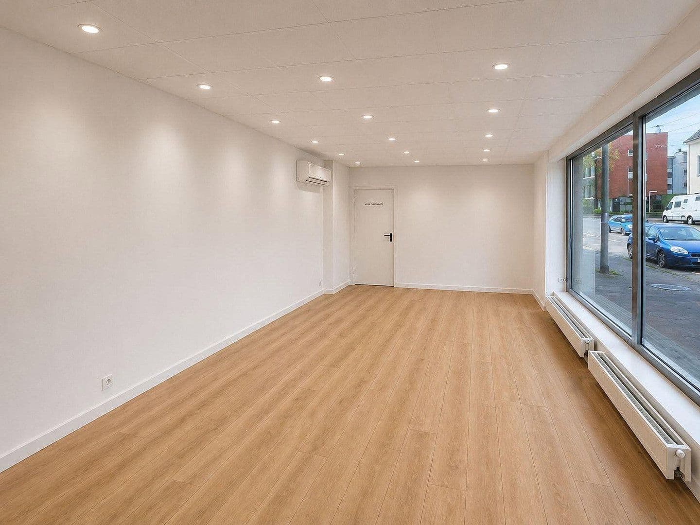 Pronájem kanceláře 100 m², Bochumerstr. 48, Hattingen, Severní Porýní-Vestfálsko Pronájem kanceláře 100 m², Bochumerstr. 48, Hattingen, Severní Porýní-Vestfálsko