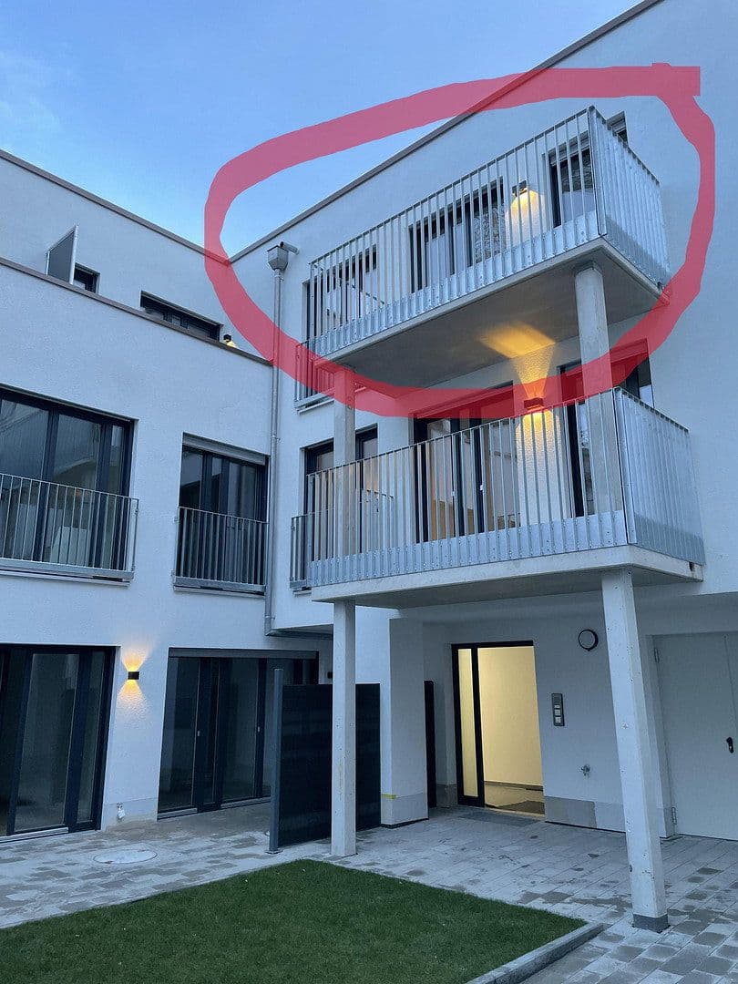 Pronájem bytu 1+kk 38 m², Erlangen, Bavorsko Pronájem bytu 1+kk 38 m², Erlangen, Bavorsko