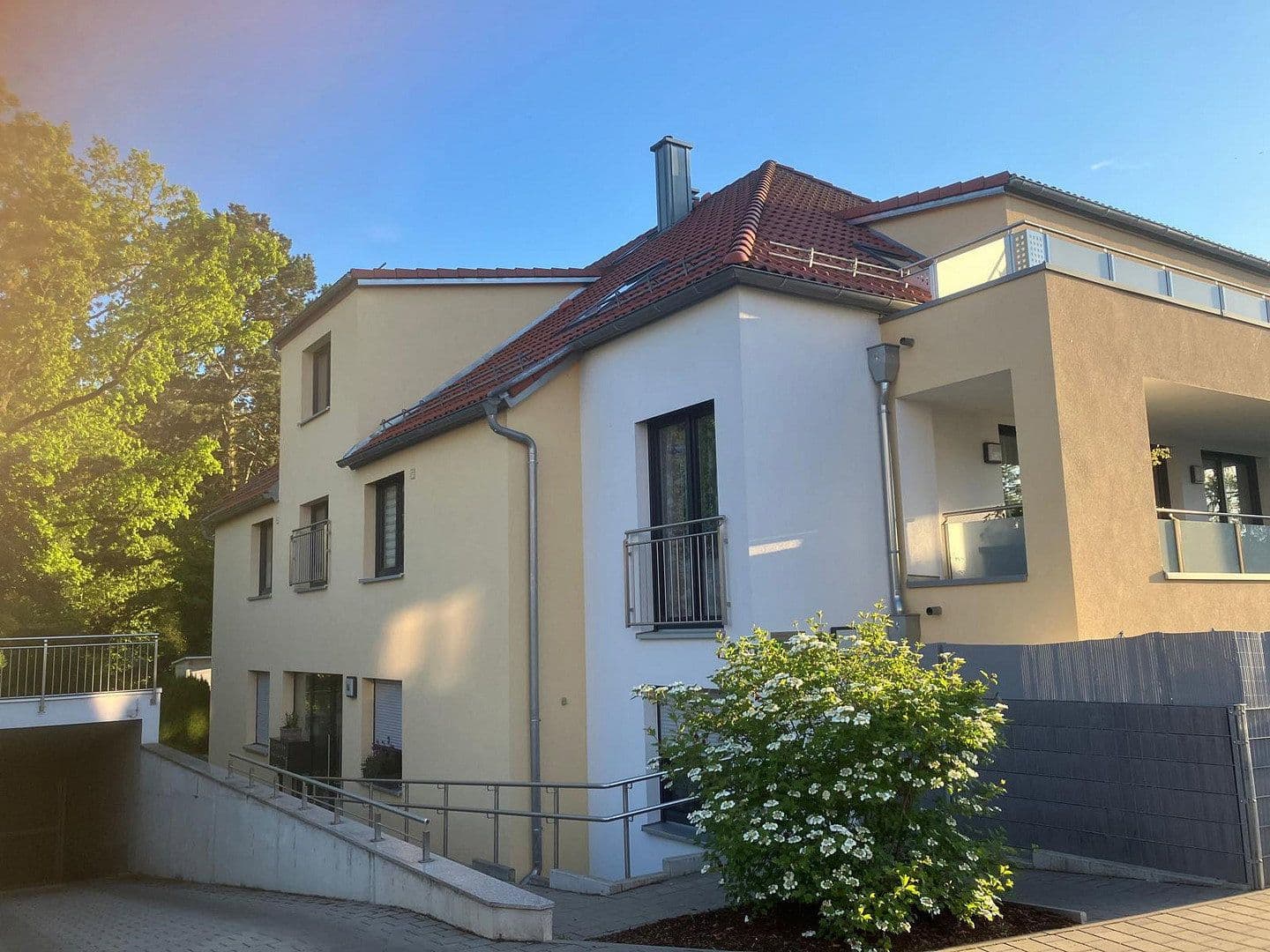 Pronájem bytu 2+1 64 m², Gutenberg Str. 6A, Zirndorf, Bavorsko Pronájem bytu 2+1 64 m², Gutenberg Str. 6A, Zirndorf, Bavorsko