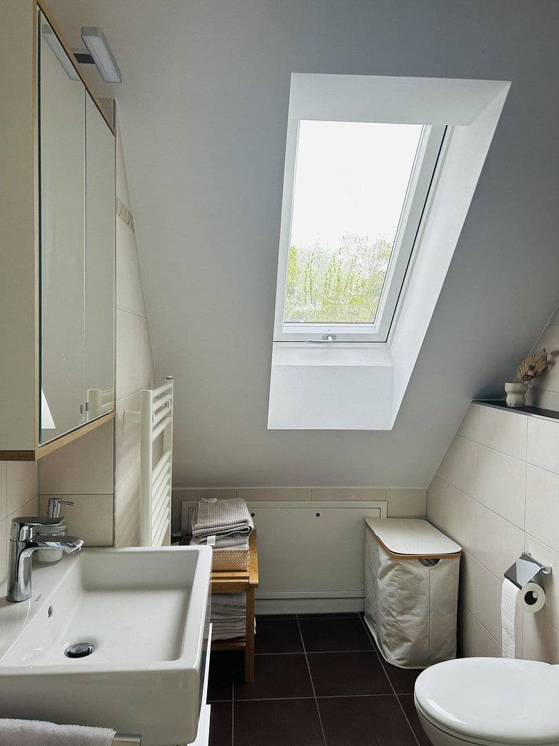 Pronájem bytu 4+1 98 m², München, Bavorsko Pronájem bytu 4+1 98 m², München, Bavorsko