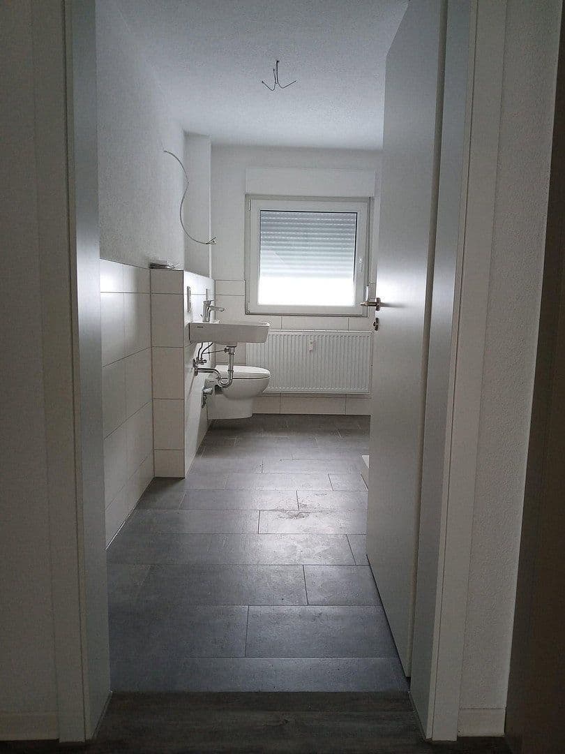 Pronájem bytu 4+1 105 m², Winnenden, Bádensko-Württembersko Pronájem bytu 4+1 105 m², Winnenden, Bádensko-Württembersko