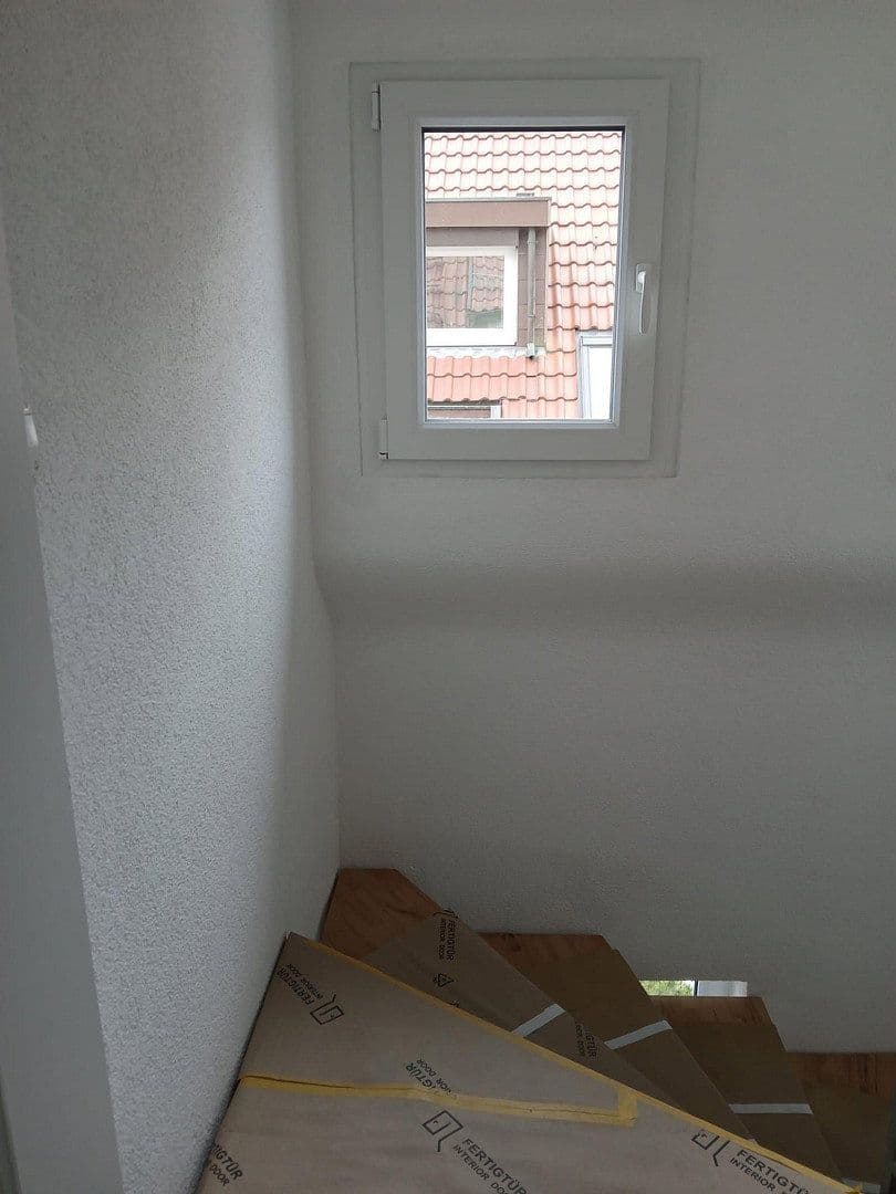 Pronájem bytu 4+1 105 m², Winnenden, Bádensko-Württembersko Pronájem bytu 4+1 105 m², Winnenden, Bádensko-Württembersko