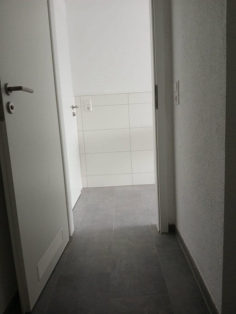 Pronájem bytu 4+1 105 m², Winnenden, Bádensko-Württembersko Pronájem bytu 4+1 105 m², Winnenden, Bádensko-Württembersko