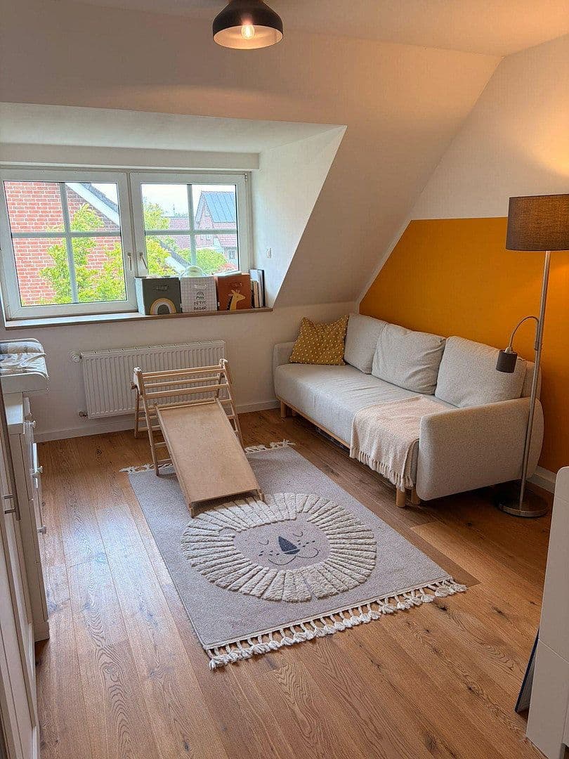 Pronájem bytu 3+1 103 m², Ernst-Reuter-Straße 66, Bocholt, Severní Porýní-Vestfálsko Pronájem bytu 3+1 103 m², Ernst-Reuter-Straße 66, Bocholt, Severní Porýní-Vestfálsko