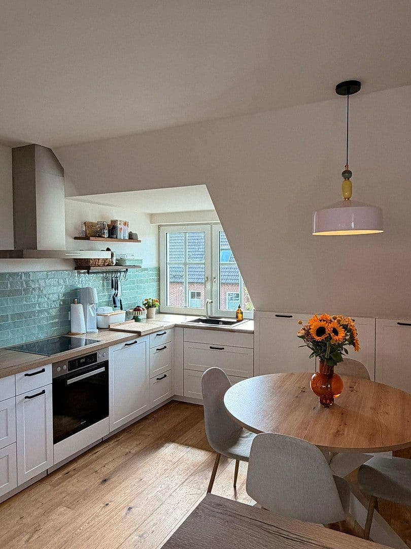 Pronájem bytu 3+1 103 m², Ernst-Reuter-Straße 66, Bocholt, Severní Porýní-Vestfálsko Pronájem bytu 3+1 103 m², Ernst-Reuter-Straße 66, Bocholt, Severní Porýní-Vestfálsko