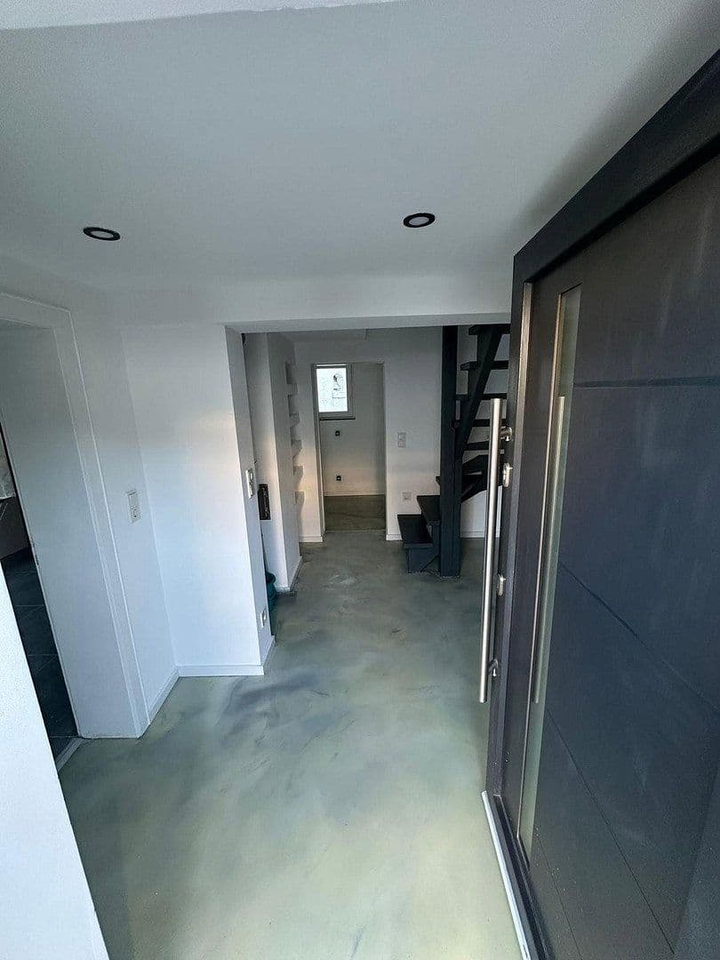 Pronájem domu 190 m², pozemek 270 m², Frankfurter Str. 9, Glashütten, Hessen Pronájem domu 190 m², pozemek 270 m², Frankfurter Str. 9, Glashütten, Hessen