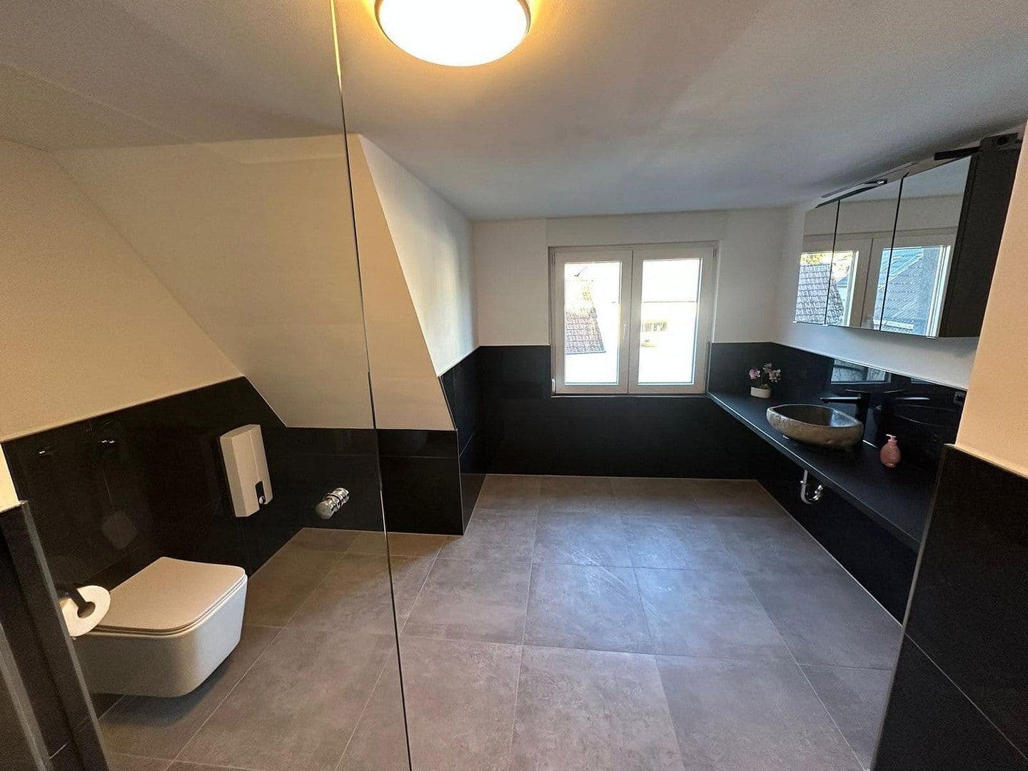 Pronájem domu 190 m², pozemek 270 m², Frankfurter Str. 9, Glashütten, Hessen Pronájem domu 190 m², pozemek 270 m², Frankfurter Str. 9, Glashütten, Hessen