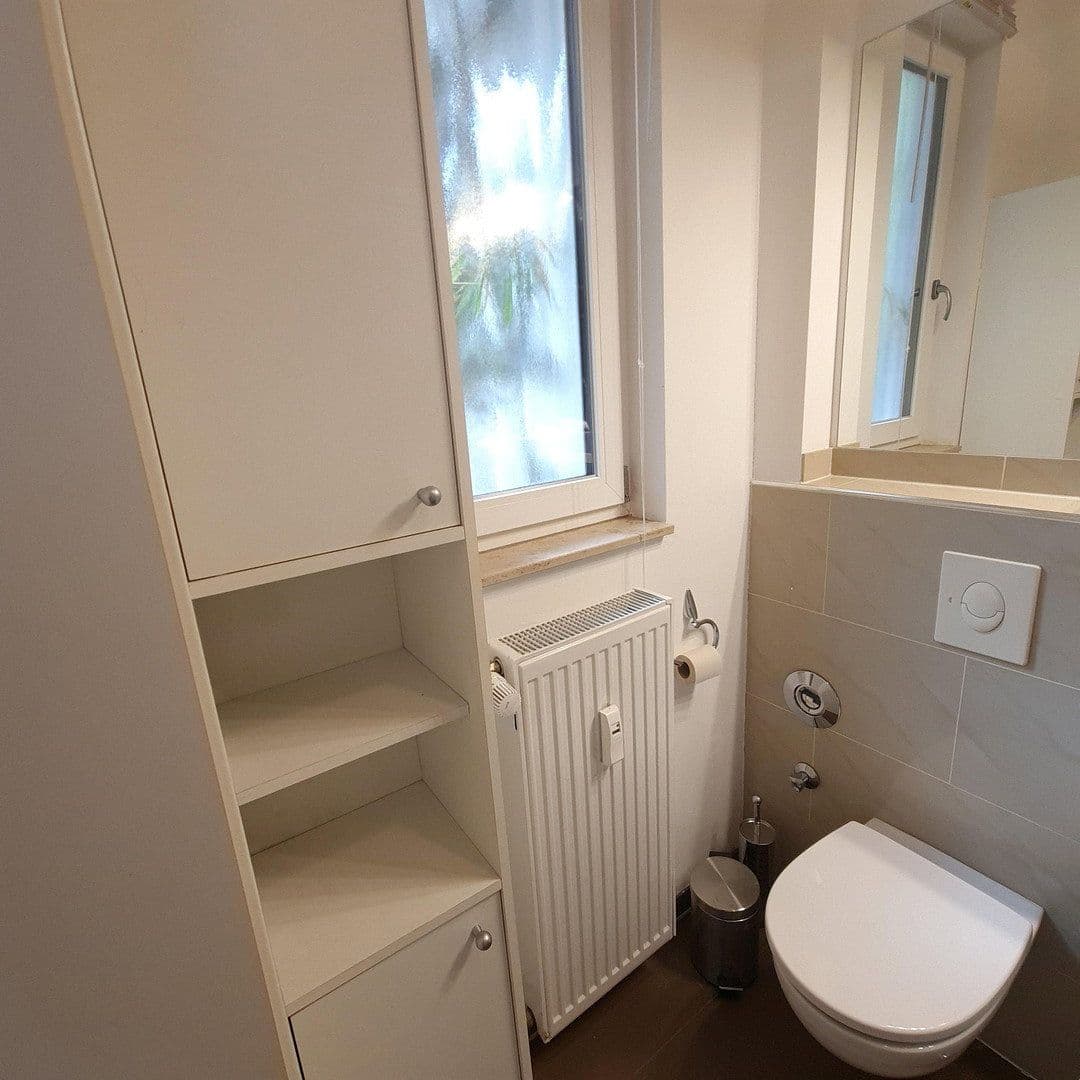 Pronájem bytu 1+1 65 m², Offenbach, Hessen Pronájem bytu 1+1 65 m², Offenbach, Hessen