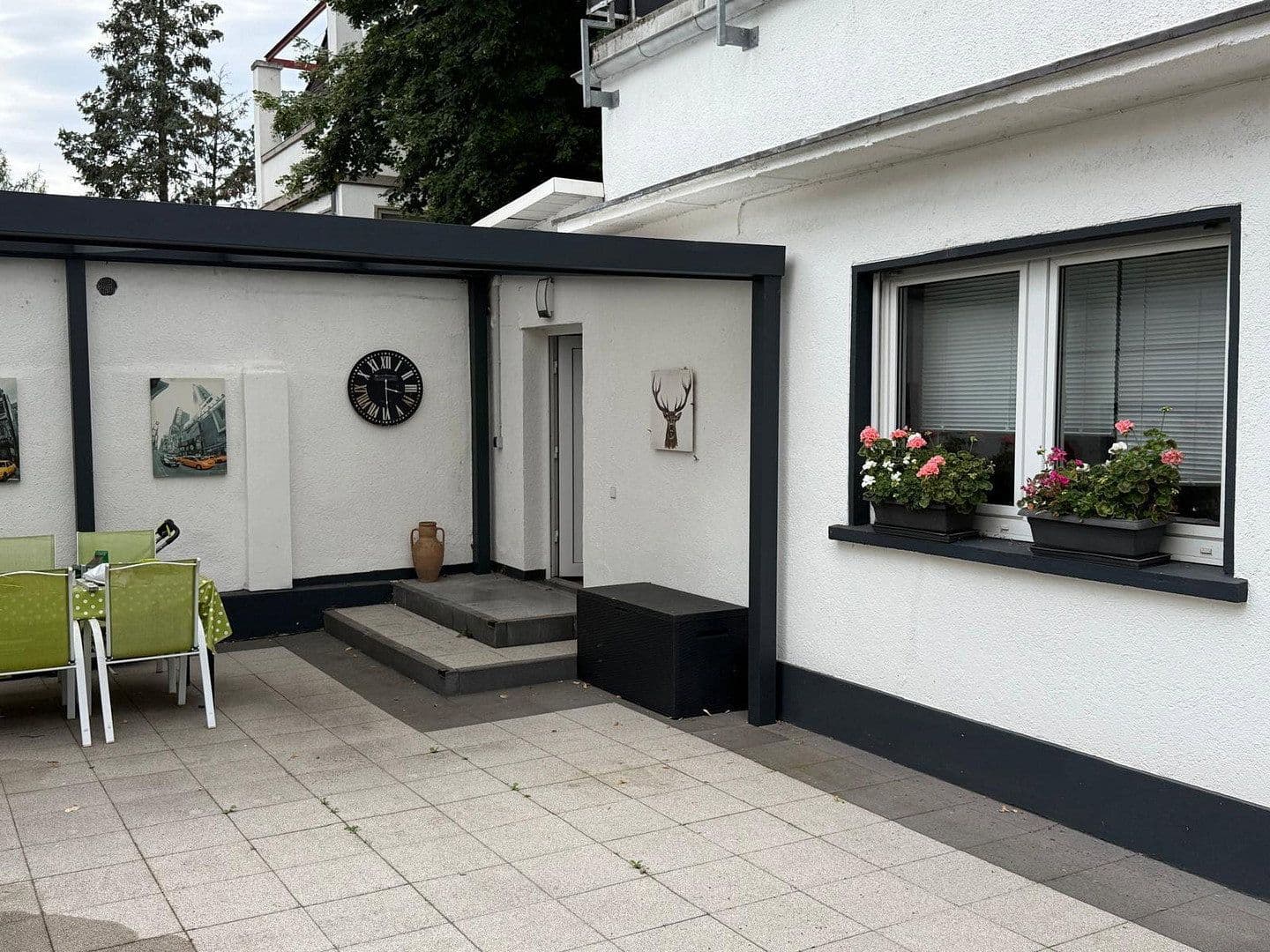 Pronájem bytu 1+1 65 m², Offenbach, Hessen Pronájem bytu 1+1 65 m², Offenbach, Hessen