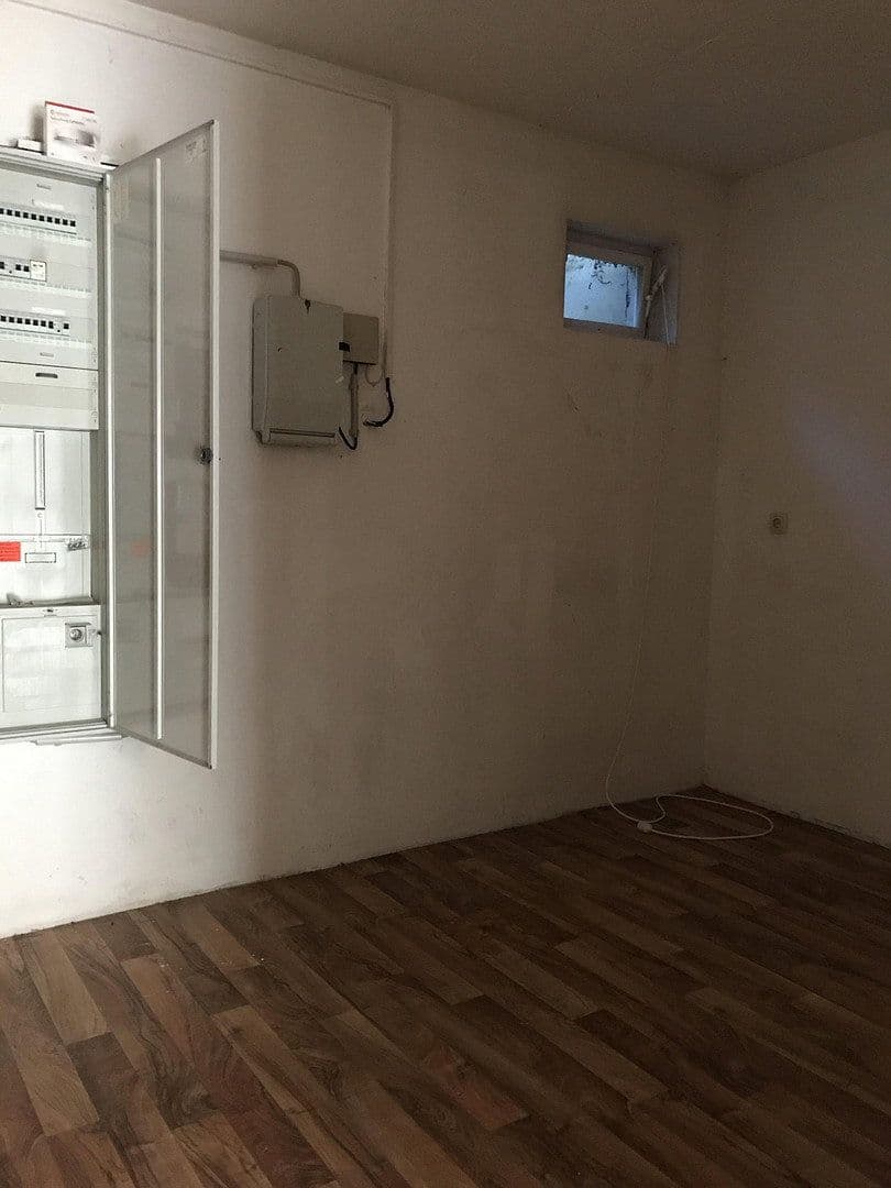 Prodej domu 120 m², pozemek 175 m², Lauter-Bernsbach, Sasko Prodej domu 120 m², pozemek 175 m², Lauter-Bernsbach, Sasko