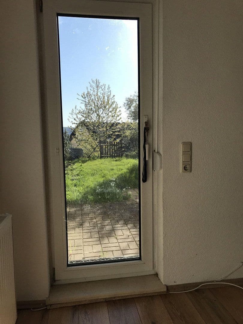 Prodej domu 120 m², pozemek 175 m², Lauter-Bernsbach, Sasko Prodej domu 120 m², pozemek 175 m², Lauter-Bernsbach, Sasko