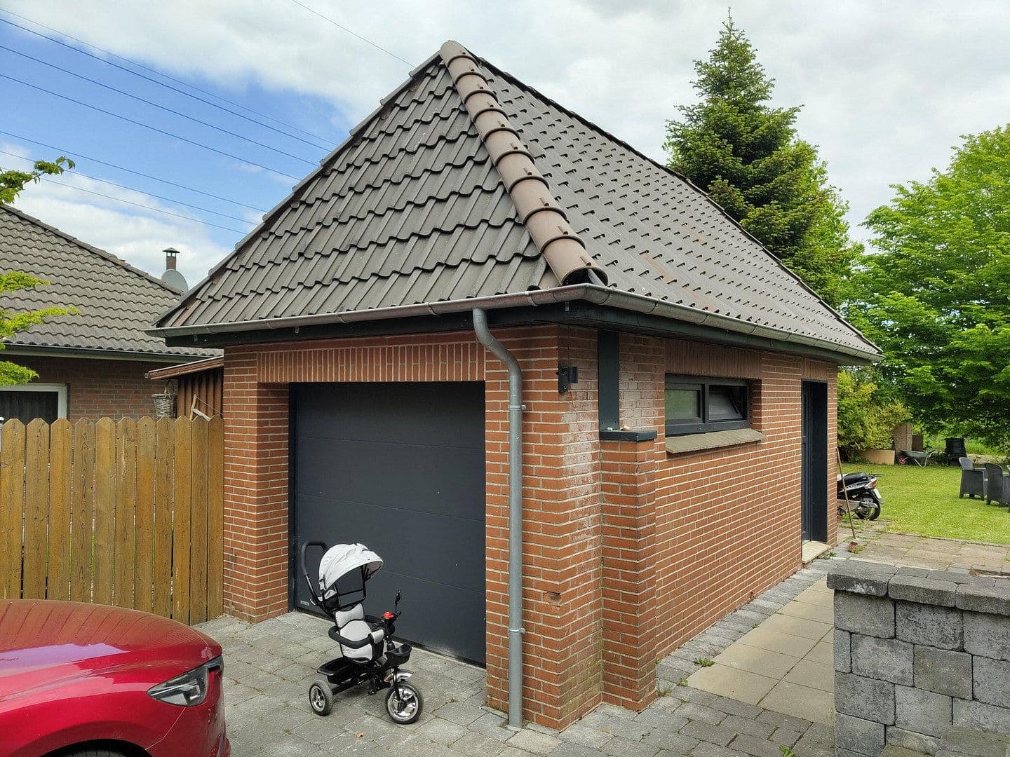 Pronájem domu 150 m², pozemek 1.050 m², Twielenflether Chaussee 4, Hollern-Twielenfleth, Dolní Sasko Pronájem domu 150 m², pozemek 1.050 m², Twielenflether Chaussee 4, Hollern-Twielenfleth, Dolní Sasko