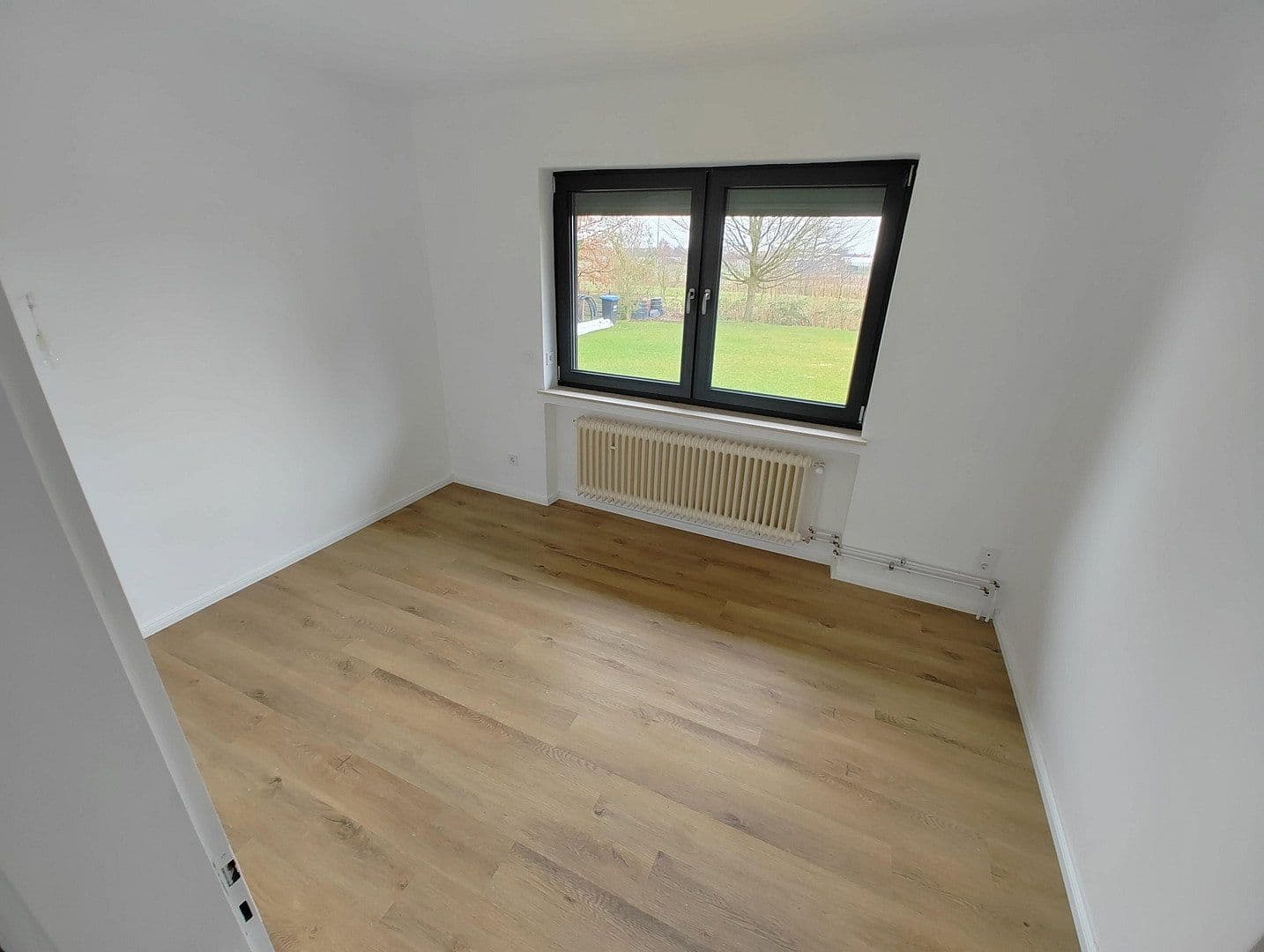 Pronájem domu 150 m², pozemek 1.050 m², Twielenflether Chaussee 4, Hollern-Twielenfleth, Dolní Sasko Pronájem domu 150 m², pozemek 1.050 m², Twielenflether Chaussee 4, Hollern-Twielenfleth, Dolní Sasko