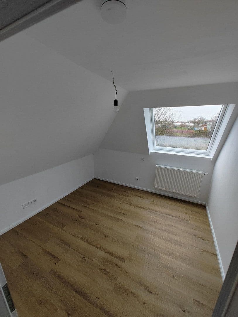 Pronájem domu 150 m², pozemek 1.050 m², Twielenflether Chaussee 4, Hollern-Twielenfleth, Dolní Sasko Pronájem domu 150 m², pozemek 1.050 m², Twielenflether Chaussee 4, Hollern-Twielenfleth, Dolní Sasko