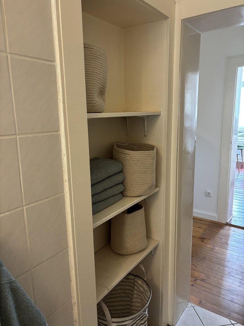 Pronájem bytu 2+1 49 m², Reginastraße 2, Kassel, Hessen Pronájem bytu 2+1 49 m², Reginastraße 2, Kassel, Hessen