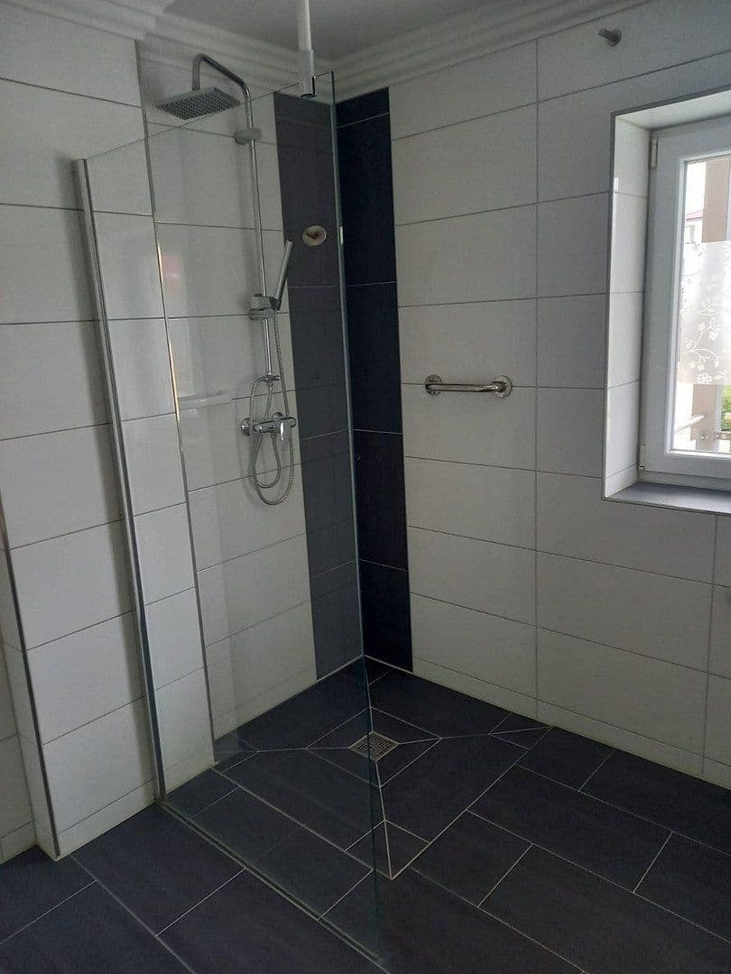 Prodej bytu 3+1 98 m², Andreas-Hofer-Str. 7a, Bad Füssing, Bavorsko Prodej bytu 3+1 98 m², Andreas-Hofer-Str. 7a, Bad Füssing, Bavorsko
