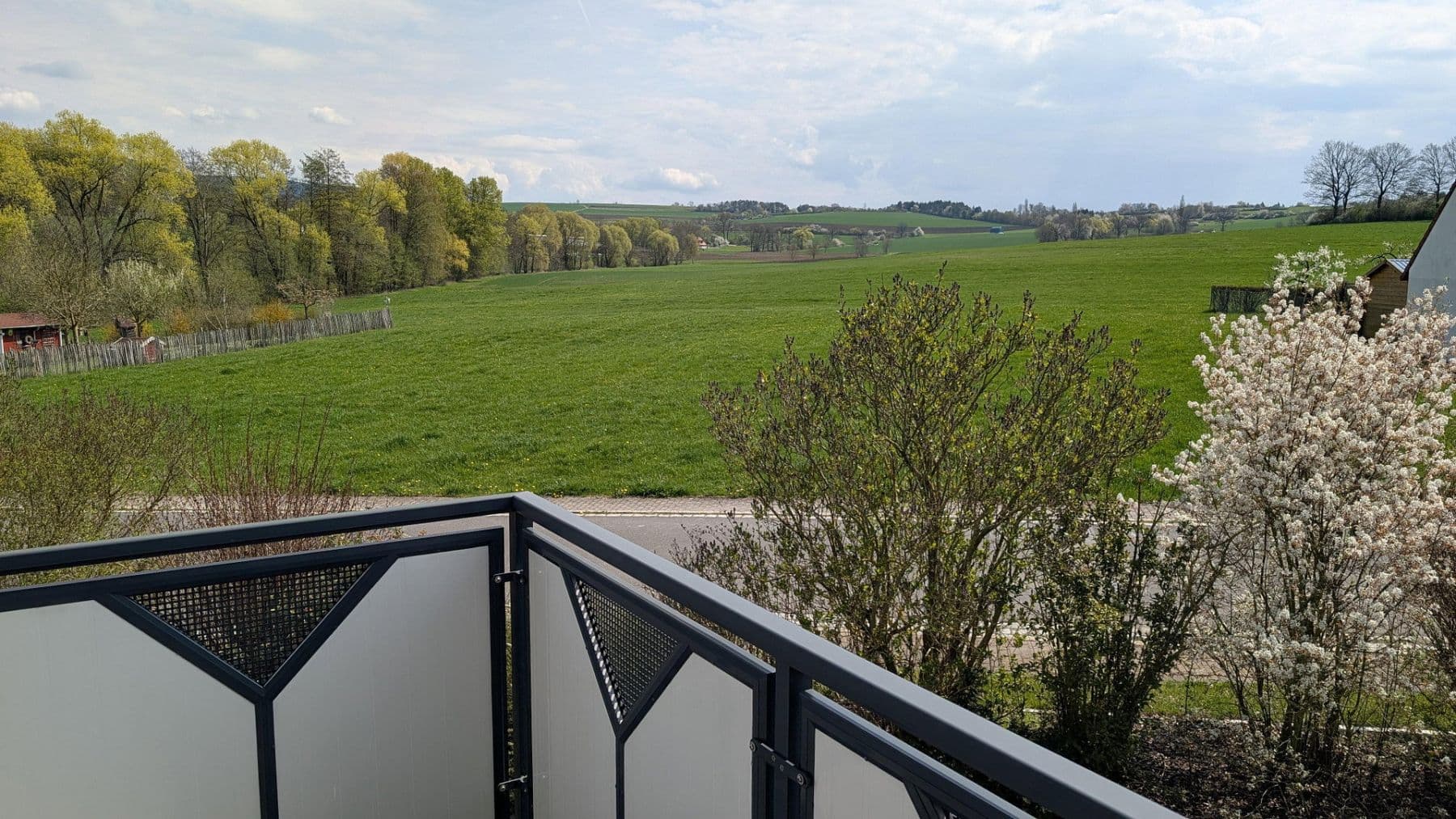 Prodej domu 232 m², pozemek 929 m², Goldkronach, Bavorsko Prodej domu 232 m², pozemek 929 m², Goldkronach, Bavorsko