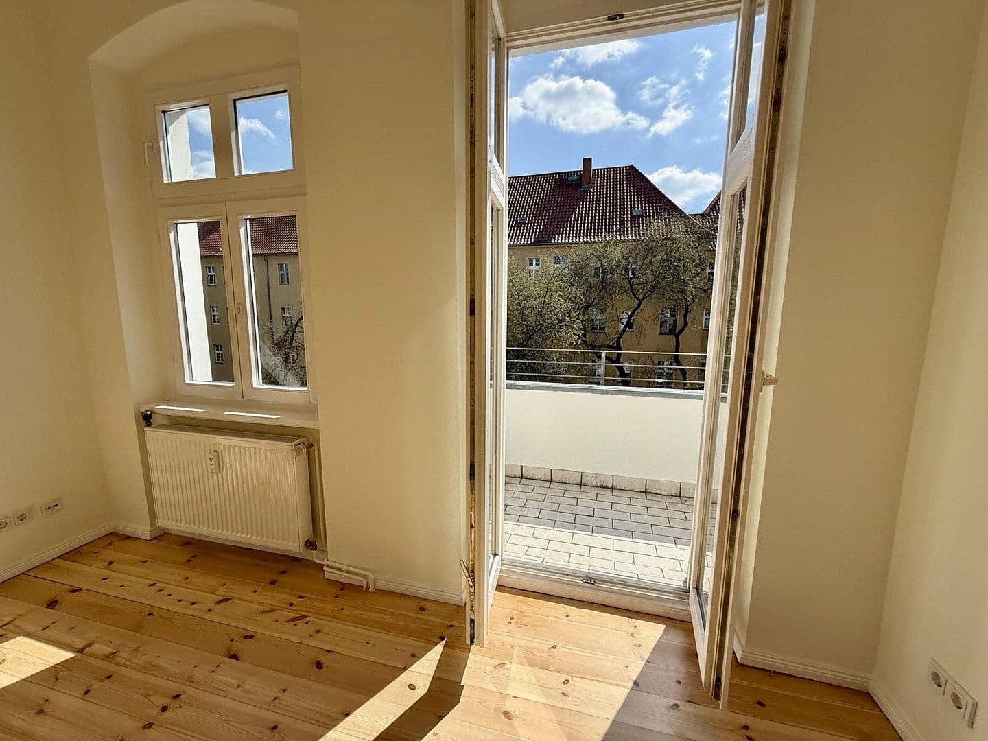 Prodej bytu 3+1 75 m², Berlin, Berlín Prodej bytu 3+1 75 m², Berlin, Berlín