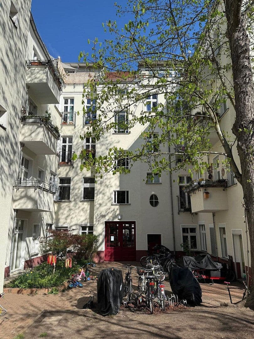 Prodej bytu 3+1 75 m², Berlin, Berlín Prodej bytu 3+1 75 m², Berlin, Berlín