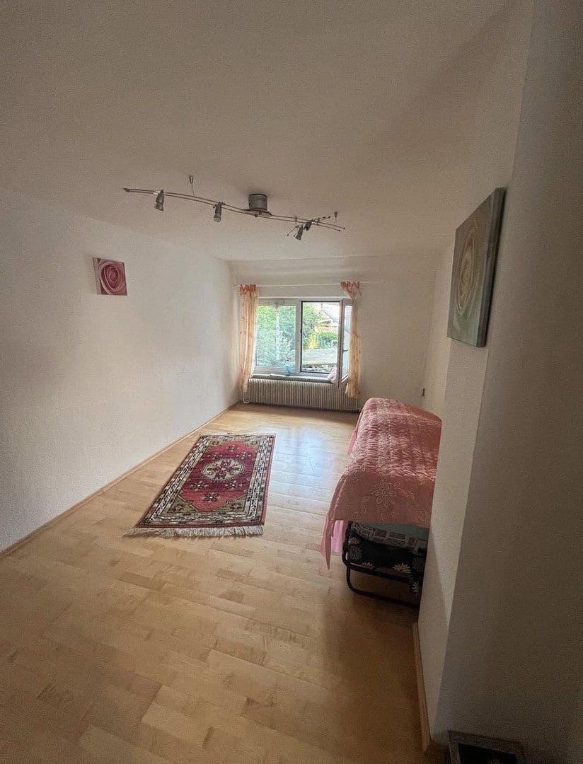Prodej domu 130 m², pozemek 269 m², Balingen, Bádensko-Württembersko Prodej domu 130 m², pozemek 269 m², Balingen, Bádensko-Württembersko