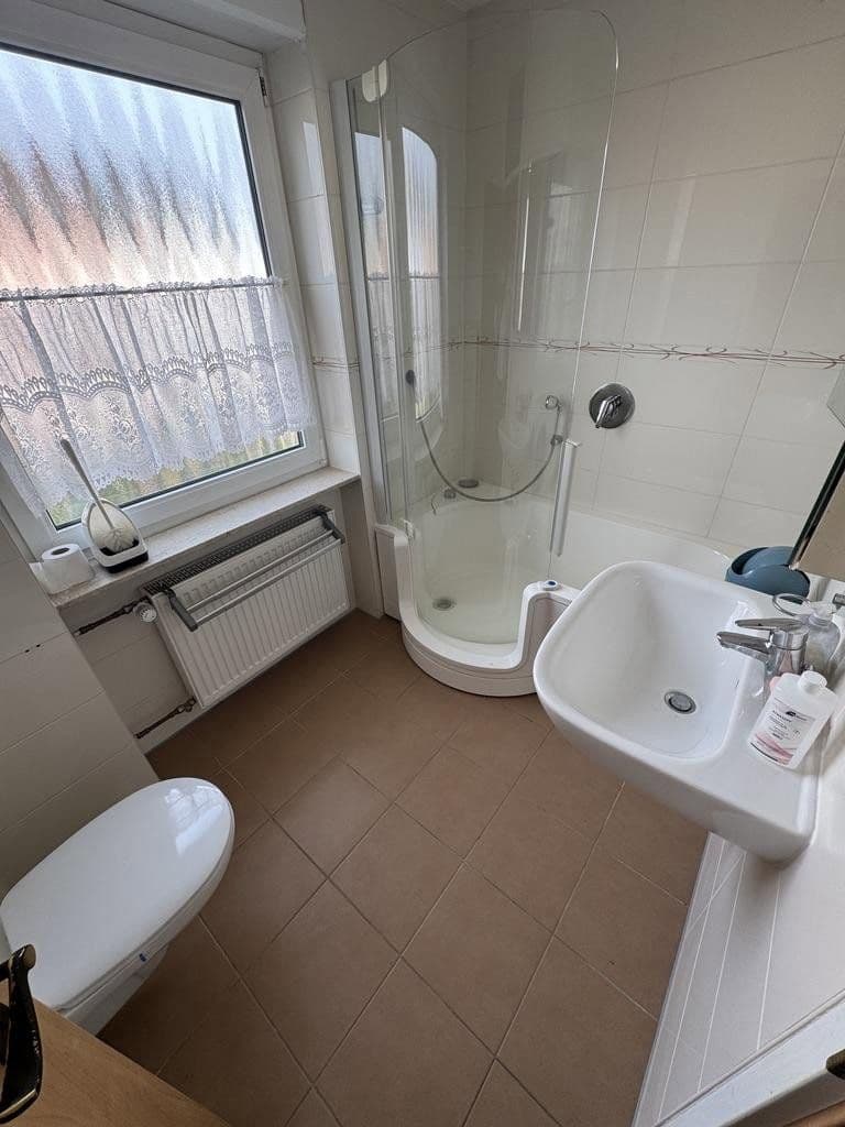 Prodej domu 120 m², pozemek 147 m², Hofheim am Taunus, Hessen Prodej domu 120 m², pozemek 147 m², Hofheim am Taunus, Hessen