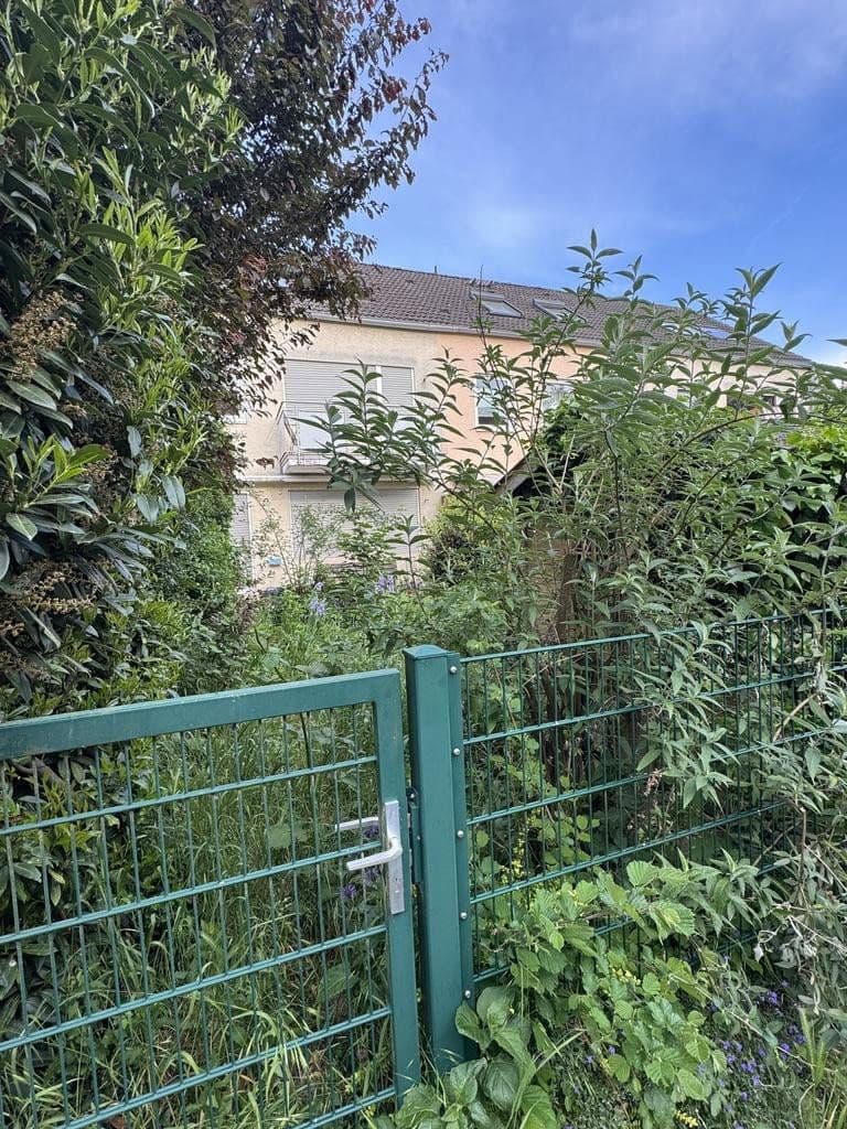 Prodej domu 120 m², pozemek 147 m², Hofheim am Taunus, Hessen Prodej domu 120 m², pozemek 147 m², Hofheim am Taunus, Hessen