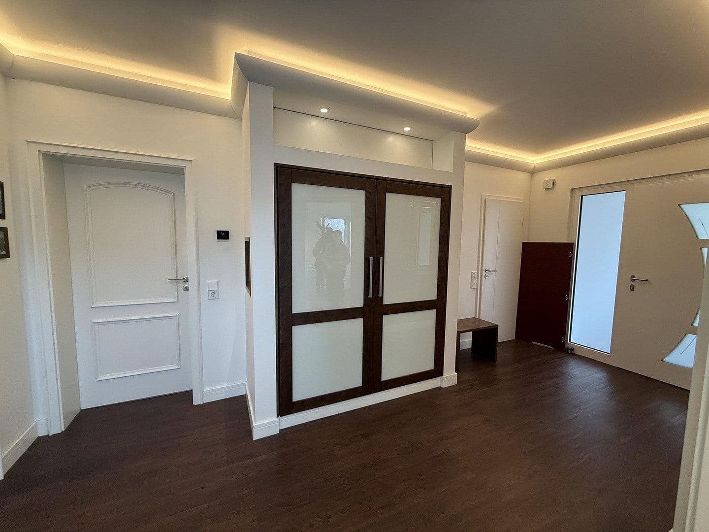 Prodej domu 240 m², pozemek 992 m², Weyerbusch, Porýní-Falc Prodej domu 240 m², pozemek 992 m², Weyerbusch, Porýní-Falc