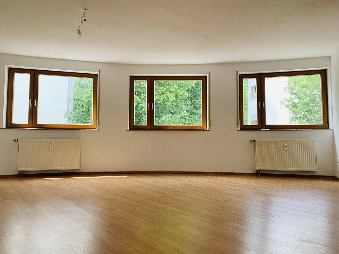 Pronájem bytu 1+kk 46 m², An der Echaz 23, Pfullingen, Bádensko-Württembersko Pronájem bytu 1+kk 46 m², An der Echaz 23, Pfullingen, Bádensko-Württembersko