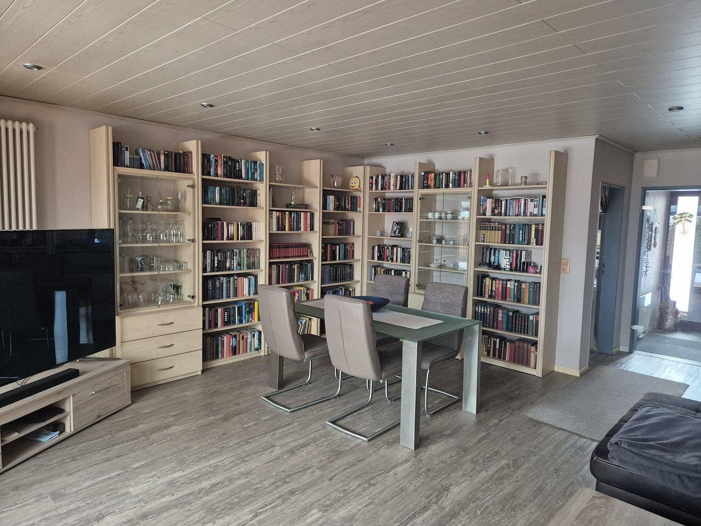 Prodej domu 131 m², pozemek 230 m², Stade, Dolní Sasko Prodej domu 131 m², pozemek 230 m², Stade, Dolní Sasko