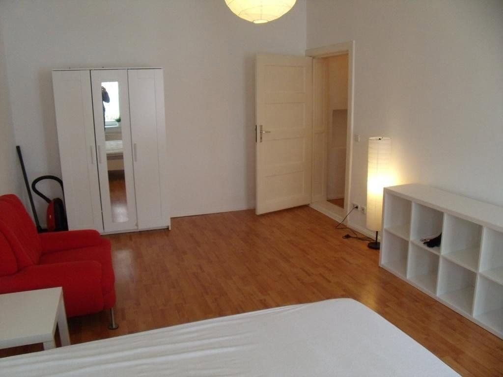 Prodej bytu 2+1 72 m², Altheider Straße, Berlin, Berlín Prodej bytu 2+1 72 m², Altheider Straße, Berlin, Berlín