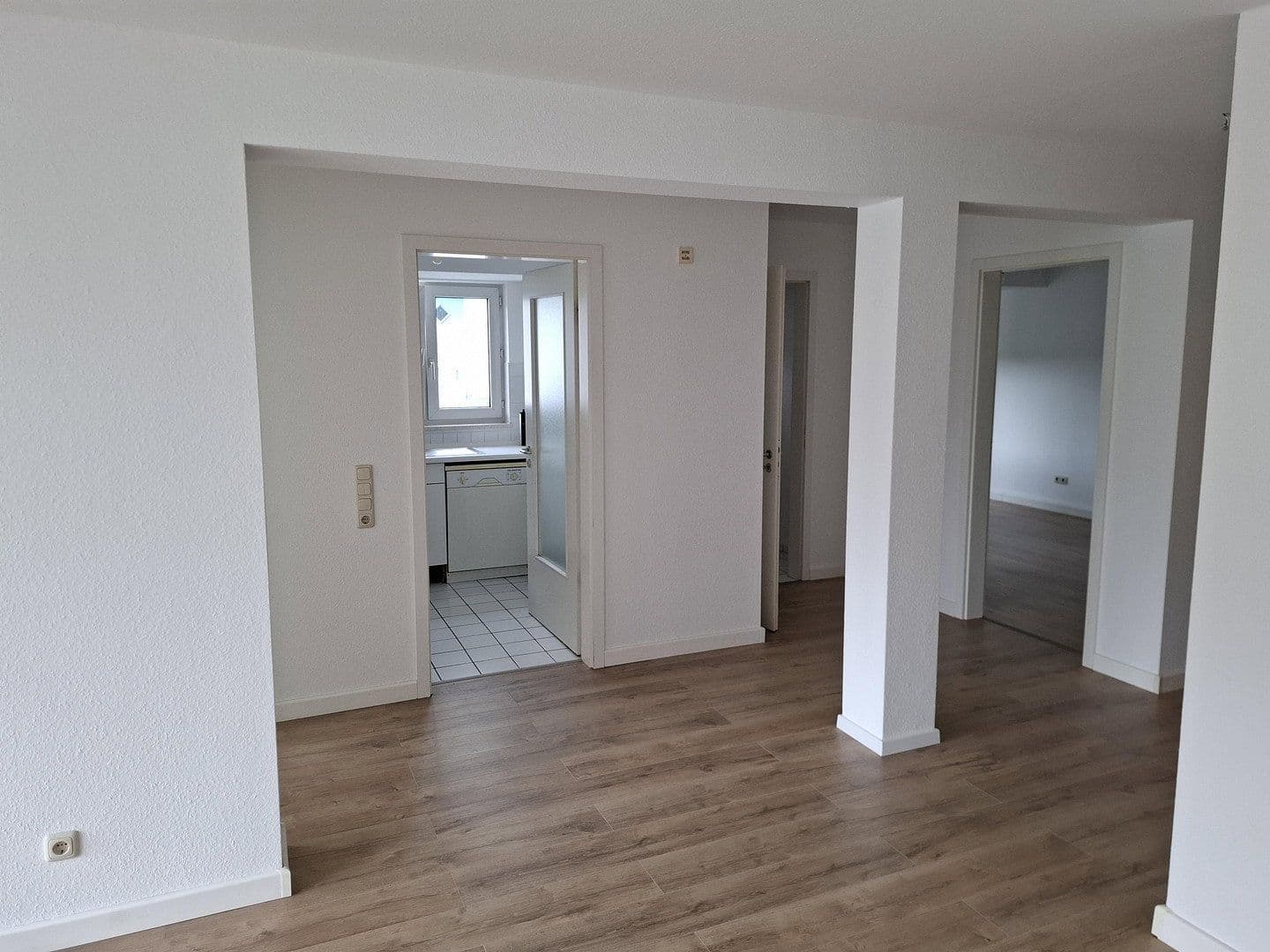 Pronájem bytu 3+kk 93 m², Waldallee 7.42, Eppstein, Hessen Pronájem bytu 3+kk 93 m², Waldallee 7.42, Eppstein, Hessen