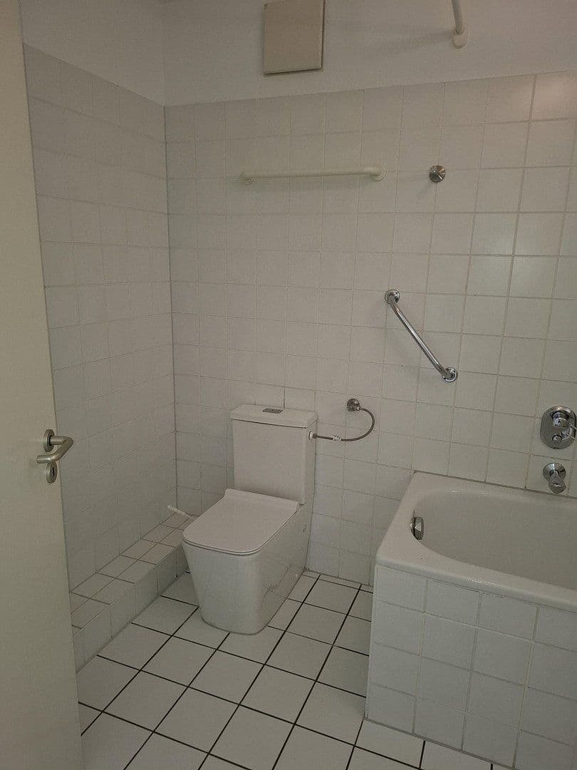 Pronájem bytu 3+kk 93 m², Waldallee 7.42, Eppstein, Hessen Pronájem bytu 3+kk 93 m², Waldallee 7.42, Eppstein, Hessen