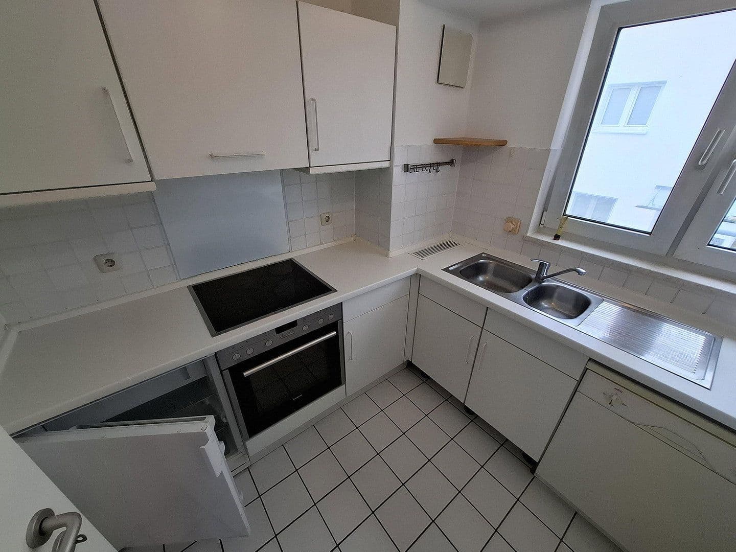 Pronájem bytu 3+kk 93 m², Waldallee 7.42, Eppstein, Hessen Pronájem bytu 3+kk 93 m², Waldallee 7.42, Eppstein, Hessen