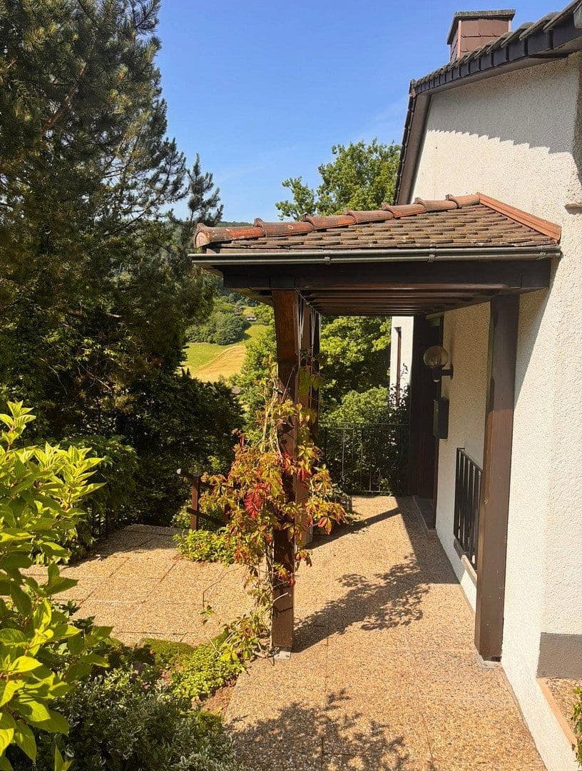 Pronájem domu 151 m², pozemek 598 m², Oberzent, Hessen Pronájem domu 151 m², pozemek 598 m², Oberzent, Hessen