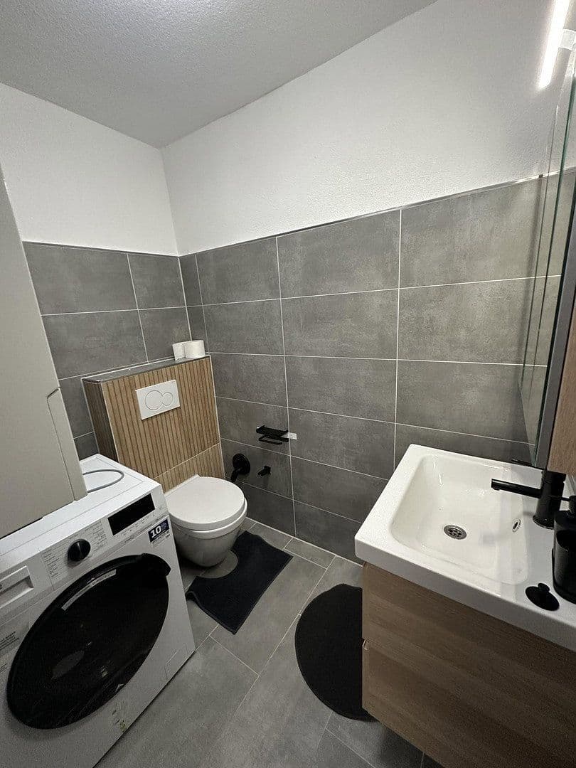 Pronájem bytu 13 m², Münster/ Stuttgart, Bádensko-Württembersko Pronájem bytu 13 m², Münster/ Stuttgart, Bádensko-Württembersko
