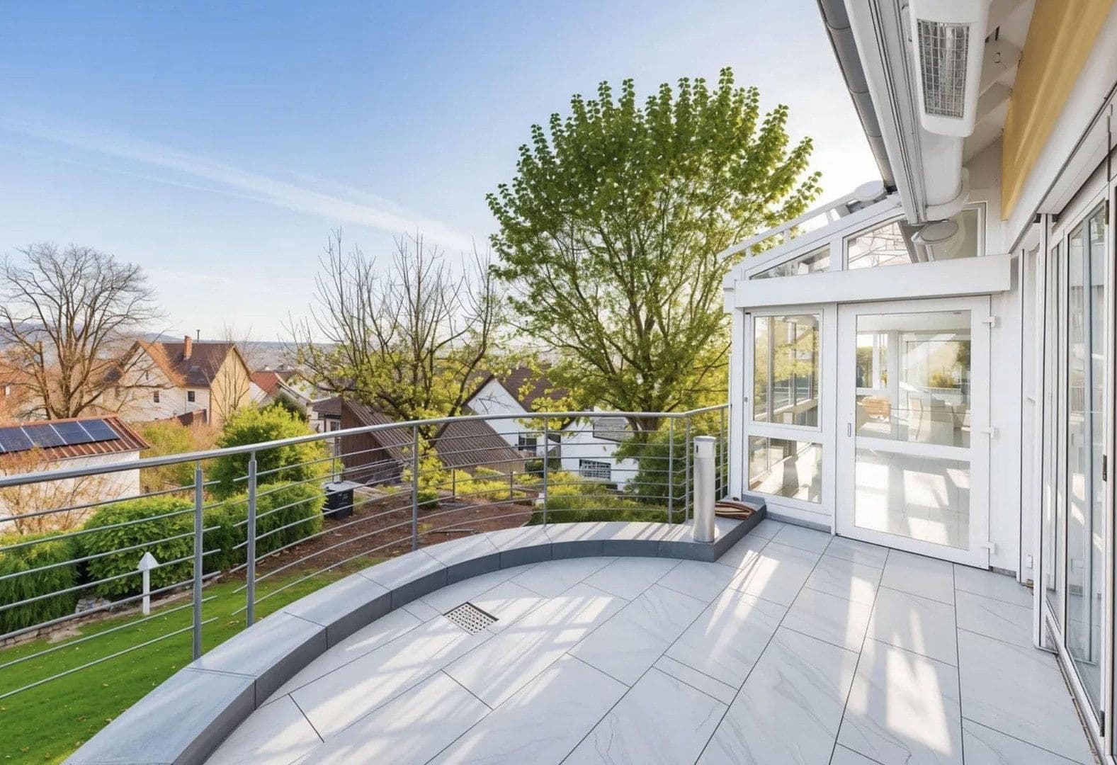 Prodej domu 520 m², pozemek 697 m², Fritz-Ulrich-Str. 105, Heilbronn, Bádensko-Württembersko Prodej domu 520 m², pozemek 697 m², Fritz-Ulrich-Str. 105, Heilbronn, Bádensko-Württembersko