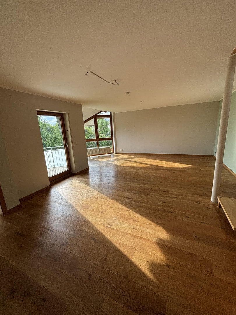 Prodej bytu 5+1 114 m², Empfingen, Bádensko-Württembersko Prodej bytu 5+1 114 m², Empfingen, Bádensko-Württembersko