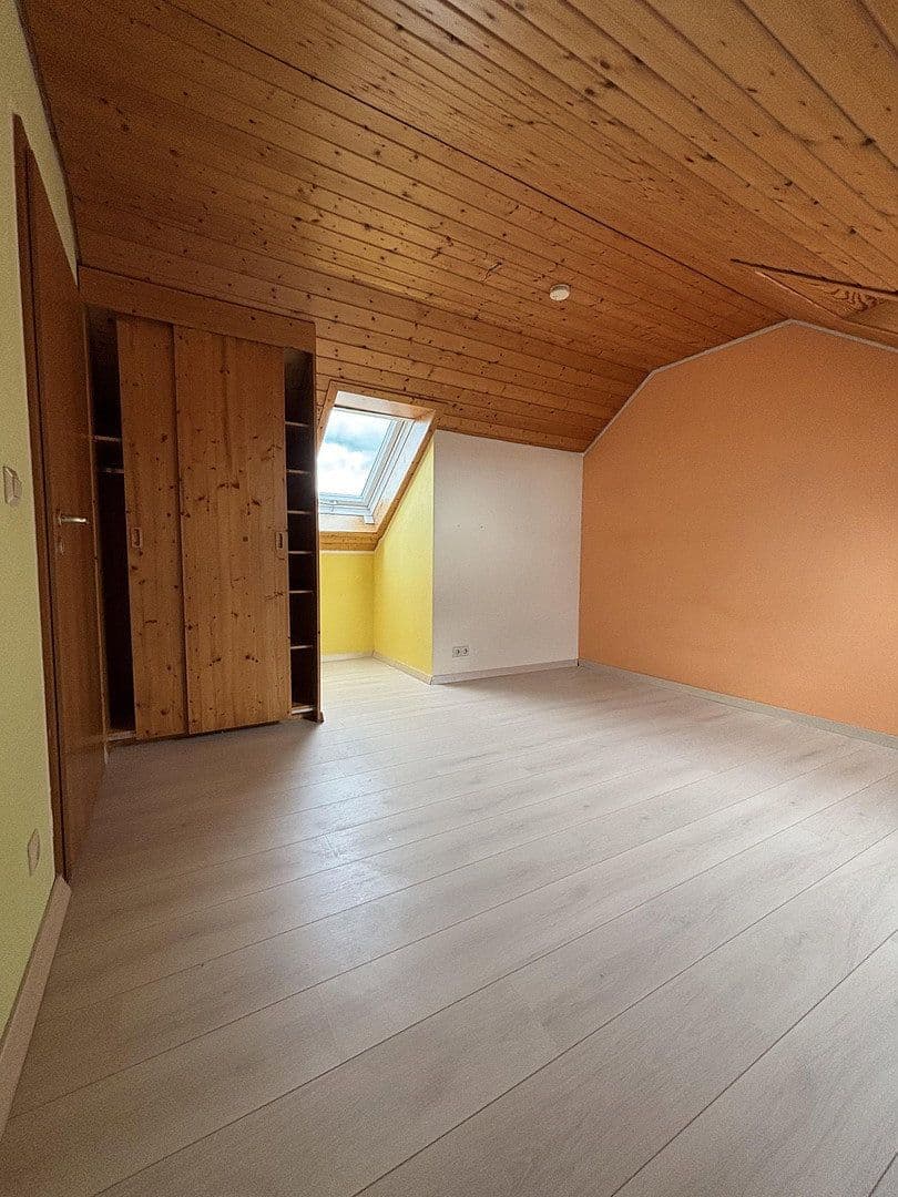 Prodej bytu 5+1 114 m², Empfingen, Bádensko-Württembersko Prodej bytu 5+1 114 m², Empfingen, Bádensko-Württembersko