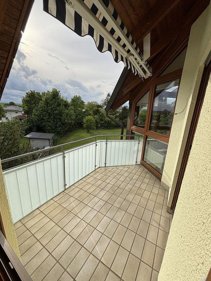 Prodej bytu 5+1 114 m², Empfingen, Bádensko-Württembersko Prodej bytu 5+1 114 m², Empfingen, Bádensko-Württembersko