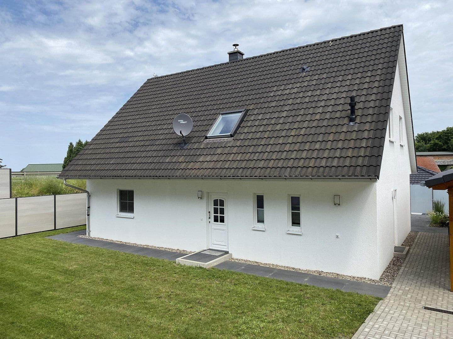 Prodej domu 172 m², pozemek 483 m², Benz, Mecklenburg-Vorpommern Prodej domu 172 m², pozemek 483 m², Benz, Mecklenburg-Vorpommern
