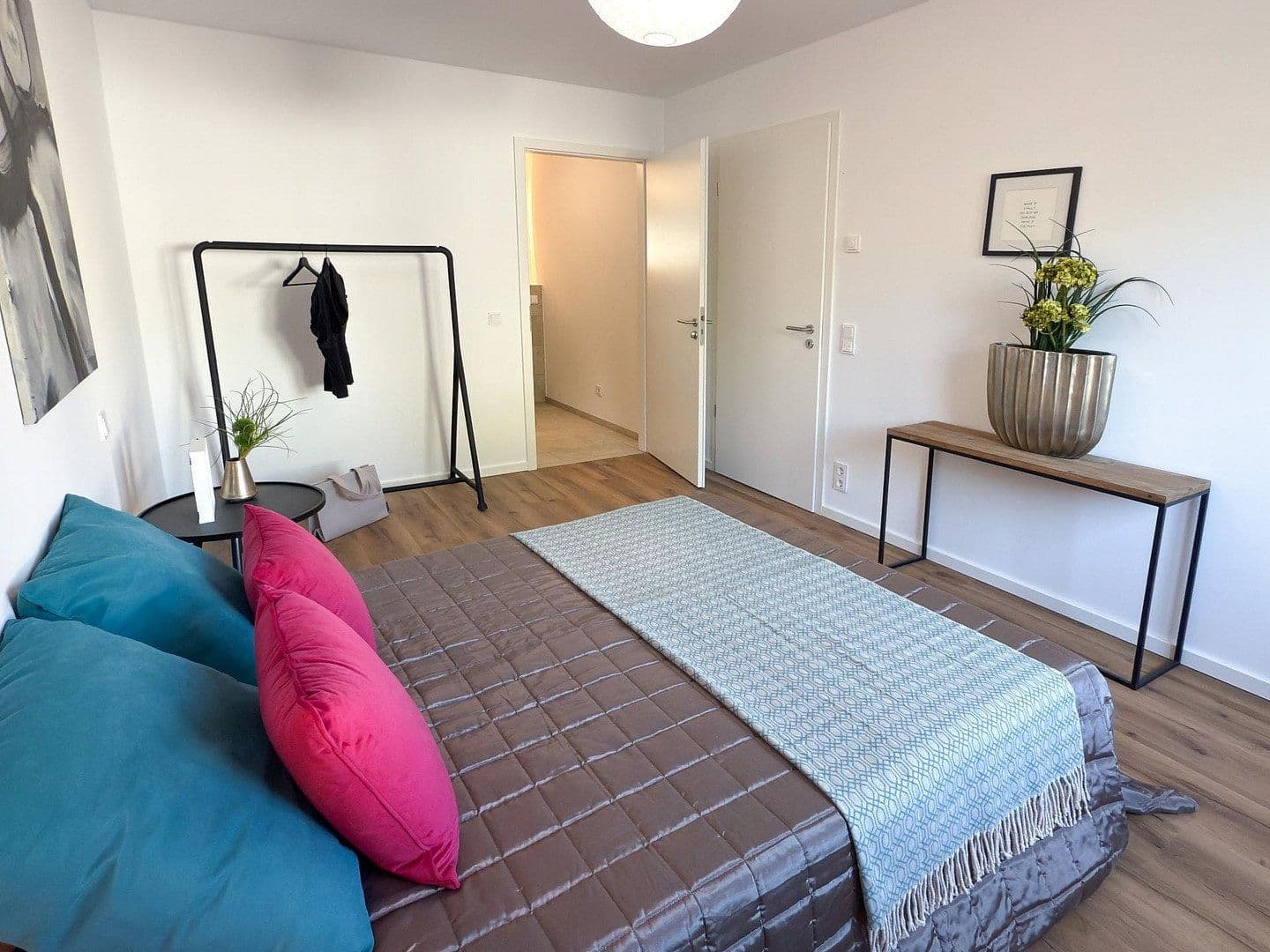 Pronájem bytu 2+1 85 m², Rembrandtstr. 32, Solingen, Severní Porýní-Vestfálsko Pronájem bytu 2+1 85 m², Rembrandtstr. 32, Solingen, Severní Porýní-Vestfálsko