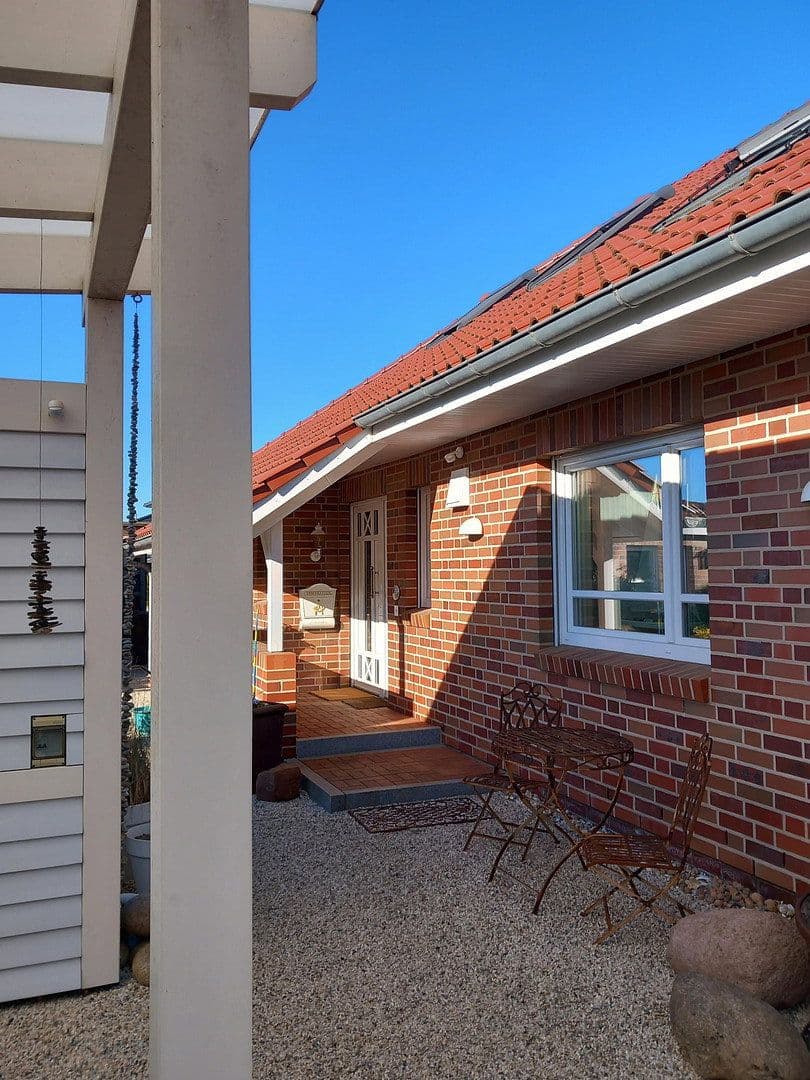 Prodej domu 254 m², pozemek 914 m², Breitenburg, Šlesvicko-Holštýnsko Prodej domu 254 m², pozemek 914 m², Breitenburg, Šlesvicko-Holštýnsko