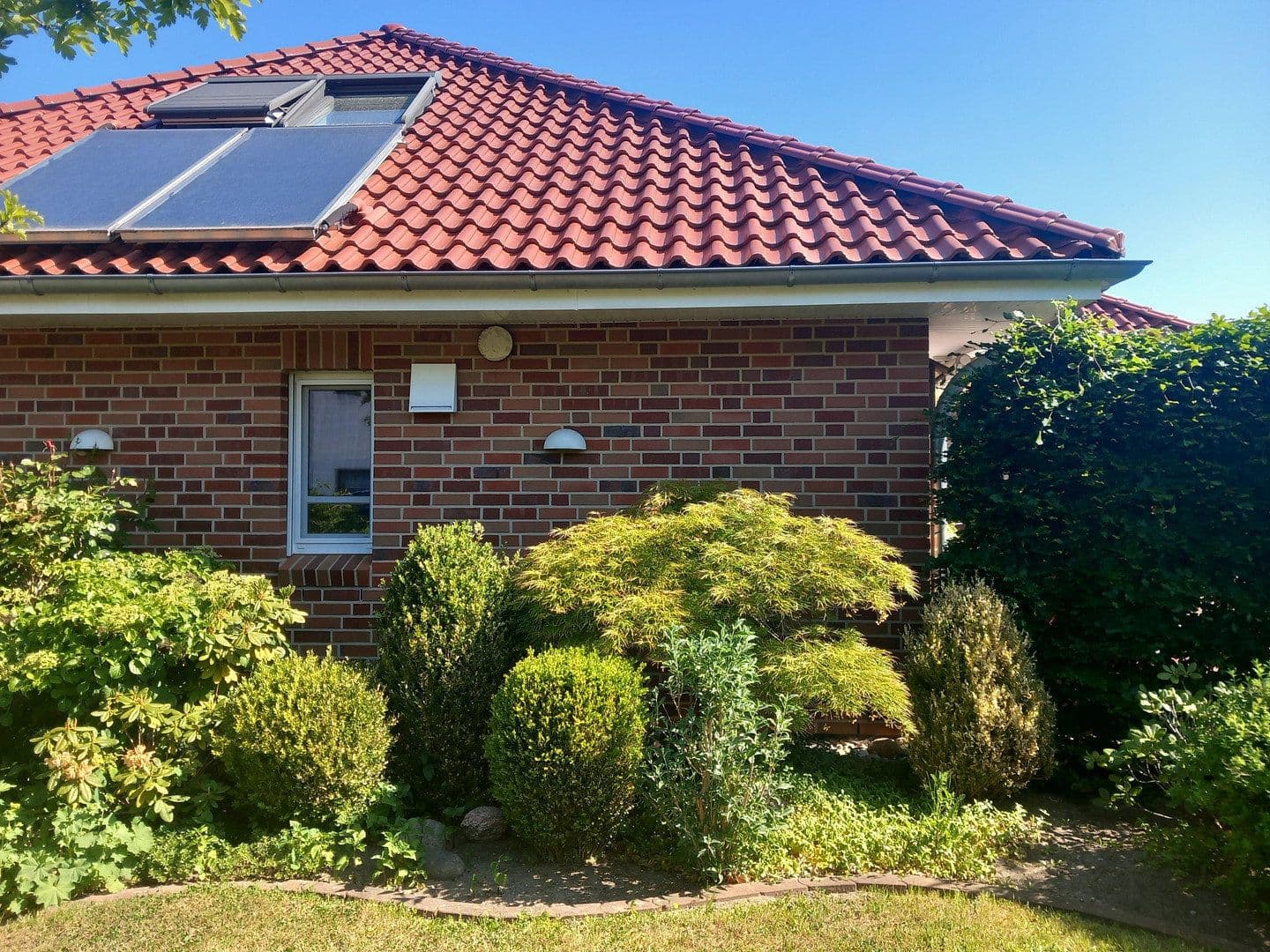 Prodej domu 254 m², pozemek 914 m², Breitenburg, Šlesvicko-Holštýnsko Prodej domu 254 m², pozemek 914 m², Breitenburg, Šlesvicko-Holštýnsko