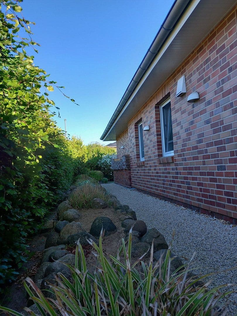 Prodej domu 254 m², pozemek 914 m², Breitenburg, Šlesvicko-Holštýnsko Prodej domu 254 m², pozemek 914 m², Breitenburg, Šlesvicko-Holštýnsko