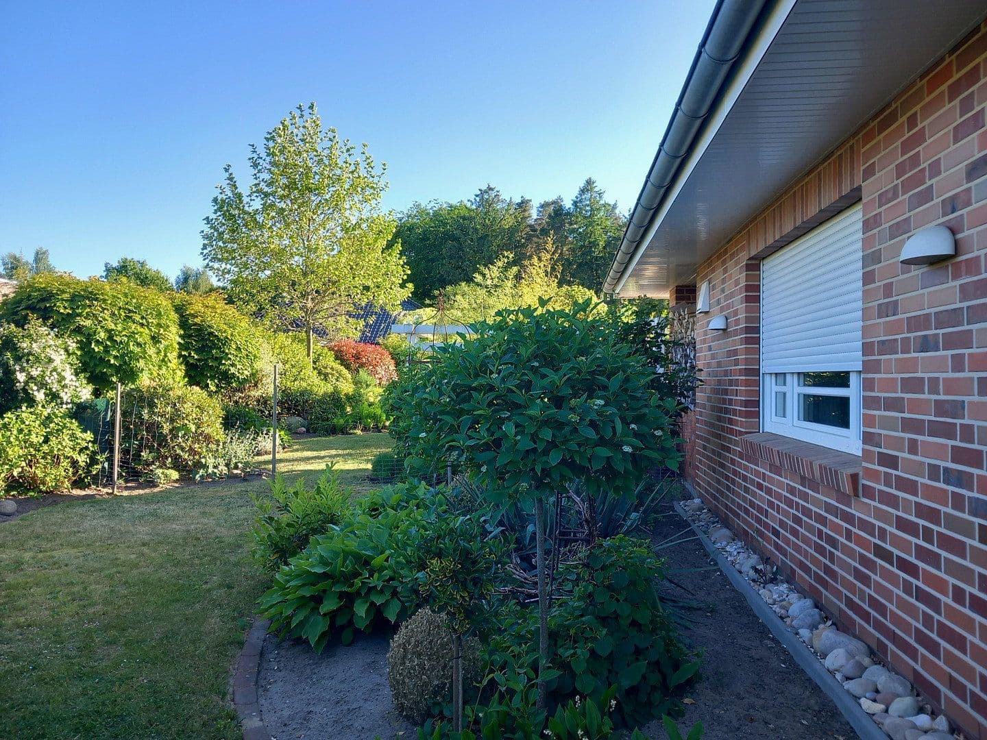 Prodej domu 254 m², pozemek 914 m², Breitenburg, Šlesvicko-Holštýnsko Prodej domu 254 m², pozemek 914 m², Breitenburg, Šlesvicko-Holštýnsko