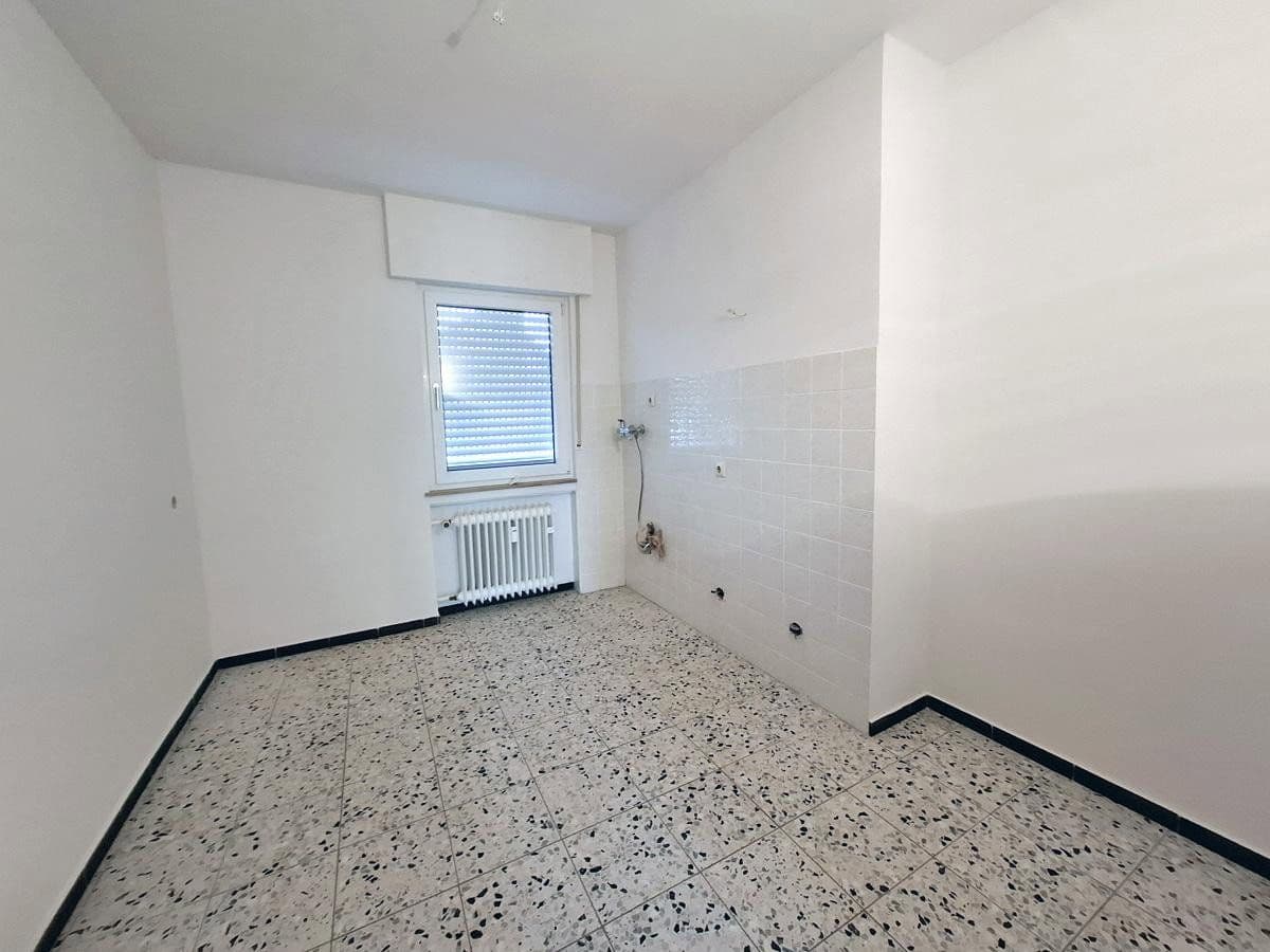 Pronájem bytu 3+1 83 m², Bornheim, Severní Porýní-Vestfálsko Pronájem bytu 3+1 83 m², Bornheim, Severní Porýní-Vestfálsko