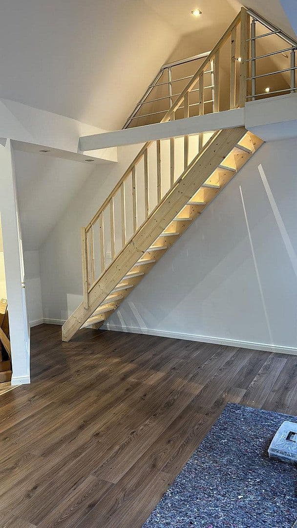 Pronájem bytu 2+kk 100 m², Illertissen, Bavorsko Pronájem bytu 2+kk 100 m², Illertissen, Bavorsko